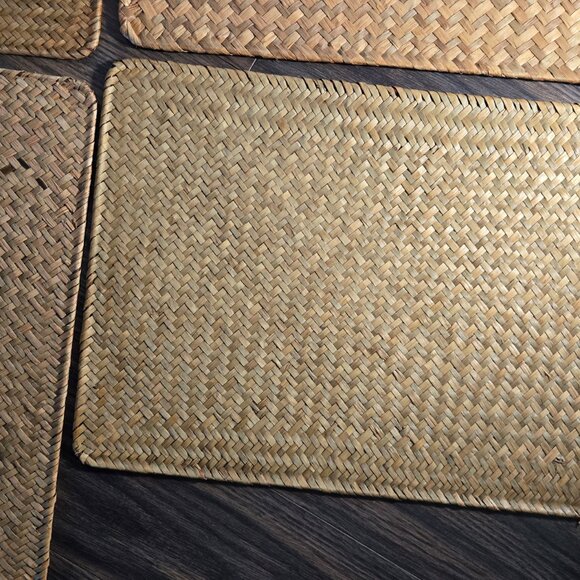Set of Six (6) Large, Rectangular Woven Seagrass Placemats NWOT - Picture 5 of 5